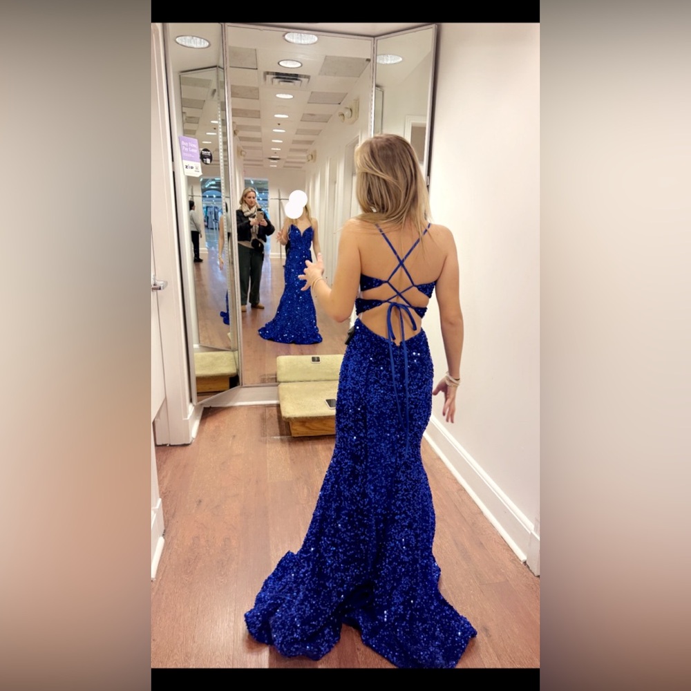 Prom dress